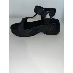 Sandales compensées noires très confortables